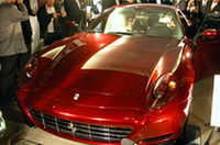 フェラーリ「612スカリエッティ」披露されるの画像