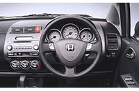 ホンダ「フィット」に1.5リッターモデルの画像