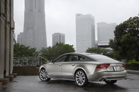 撮影協力＝ナビオス横浜