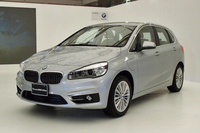 「BMW 225xeアクティブツアラー ラグジュアリー」