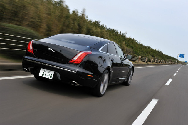 ジャガーXJ スーパースポーツ（FR/6AT）／XFR（FR/6AT）／XK