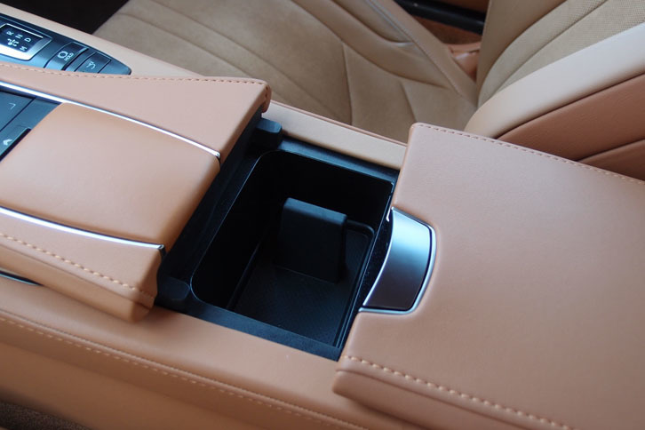 レクサスLC500（センターコンソール）
