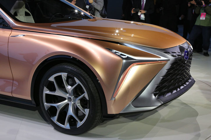 レクサスLF-1リミットレス（エクステリア）