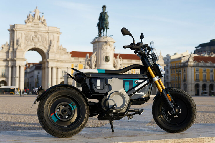 日本語の公式サイトも開設され、さまざまな情報が発信されている「BMW CE 02」。日本の公道で走る姿を見る日が楽しみだ。