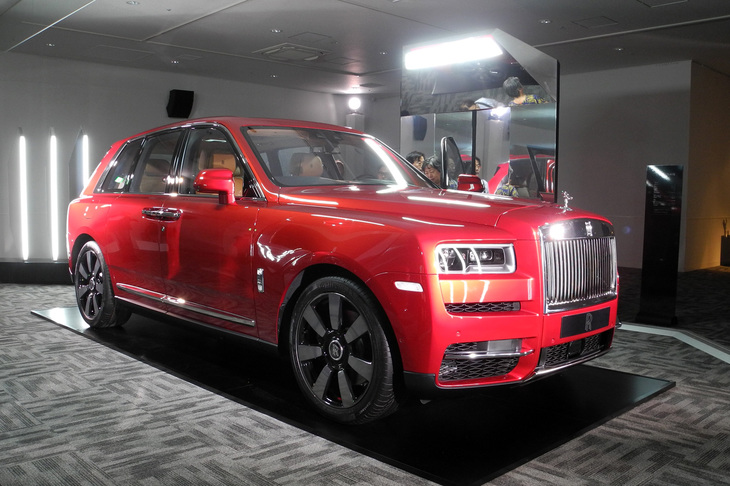 「ロールス・ロイス・カリナン」