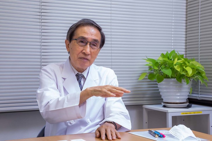 「ドライブの途中でも主食と主菜、副菜がきちんとそろった食事を心がけることが大切です」