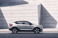 ボルボが新型電気自動車「C40リチャージ」の注文受け付けをスタート