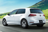 フォルクスワーゲン、100％EVの「e-ゴルフ」を発売の画像