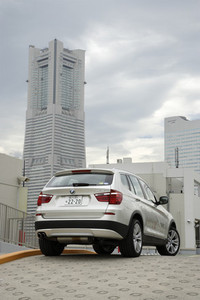 BMW X3 xDrive35i（4WD/8AT）【ブリーフテスト】の画像