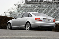 アウディS6（4WD/6AT）【海外試乗記】の画像