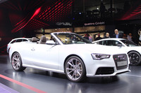 「アウディRS 5カブリオレ」