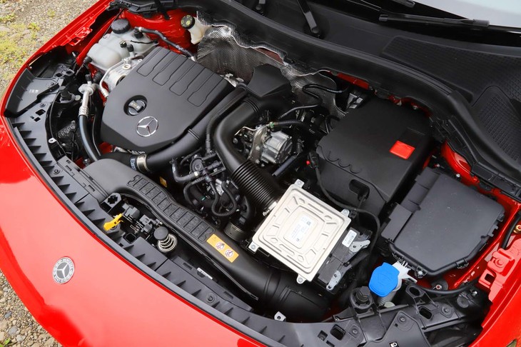 1.3リッター直4ターボエンジンは最高出力136ps、最大トルク200Nmを発生。組み合わされるトランスミッションは7段DCTとなる。