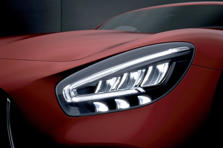 新デザインの「マルチビームLEDヘッドライト」。