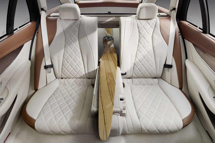 「Eクラス ステーションワゴン」のインテリア。