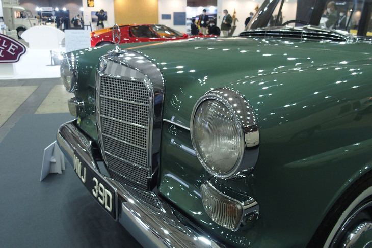 メルセデス・ベンツ230Sユニバーサル（1966年）／シルバースター