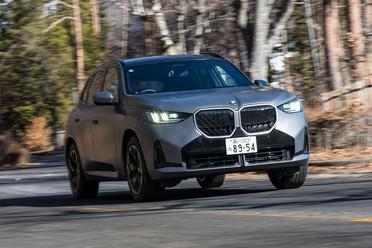 今回の試乗車は「X3 20d xDrive Mスポーツ」。先代なら「X3 xDrive20d Mスポーツ」だったはずだが、ネーミングルールが少し変わっている。