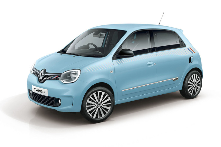 限定300台という「ルノー・トゥインゴ インテンスEDCエディションフィナル」。ボディーカラーはこの「ブルードラジェ」を含め3色。