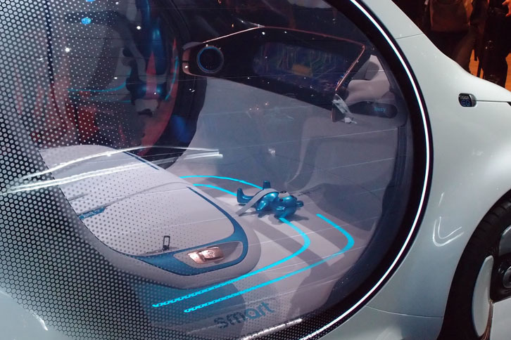 スマート・ビジョンEQフォーツー（インテリアの様子）