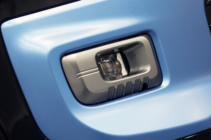 三菱K-EVコンセプトXスタイル（フォグランプ）