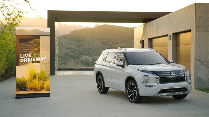 三菱アウトランダー（エクステリア）