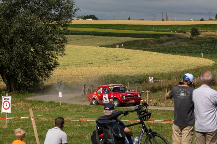 こんな感じに、麦畑のなかを縦横無尽に走り回るのがイープルのステージ。