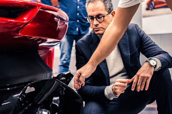 「フェラーリP80/C」の開発シーン。