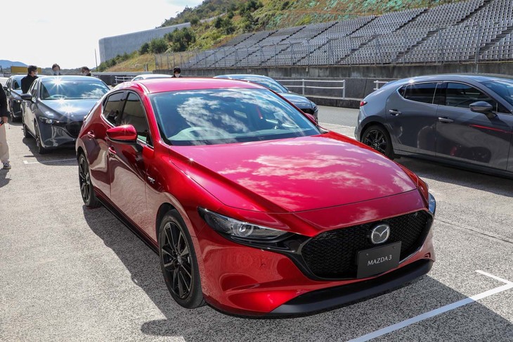 「マツダ3」の「eスカイアクティブX」搭載車は、従来の「スカイアクティブX」モデルと入れ替わるかたちで、2020年内にもリリースされる。