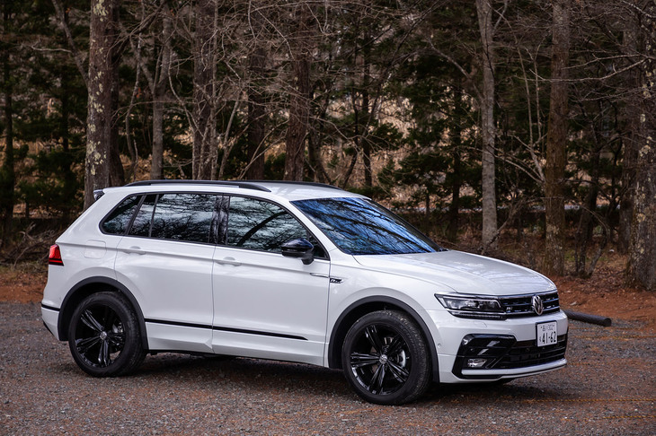 フォルクスワーゲン・ティグアンTDI 4MOTION Rライン ブラックスタイル