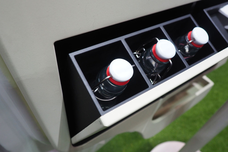 キアPV5 LGシュピラウム（コンセプトモデル）