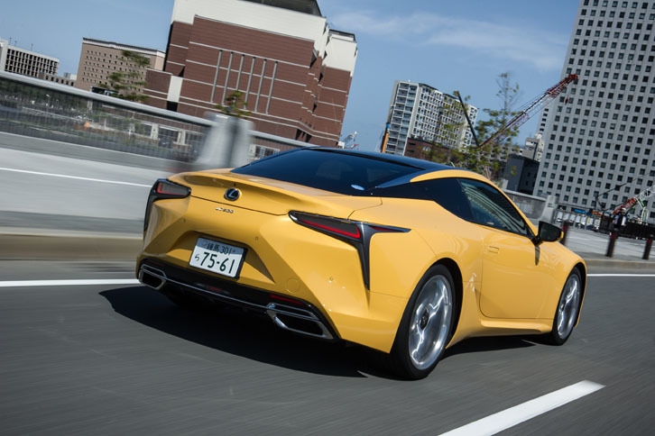 レクサスLC500“Lパッケージ”