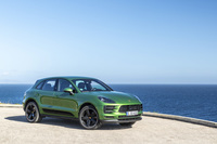 「ポルシェ・マカン」の次期モデルは電気自動車に