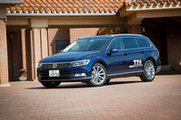 「フォルクスワーゲン・パサートTDIハイライン」が日本で発売されたのは、2018年2月のこと。インポーターであるフォルクスワーゲン グループ ジャパンが手がける、実に20年ぶりのディーゼルモデルだ。