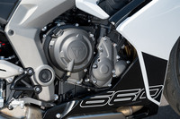 MVアグスタ・スーパーヴェローチェ98エディツィオーネ リミタータ（6MT）／インディアンFTR×RSDスーパーフーリガン（6MT）／トライアンフ・デイトナ660（6MT）【試乗記】の画像