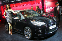 中国においてPSAは、DSをシトロエンブランドとは切り離して販売する戦略を採択。すでに上海市内にはDS専売店が設けられている。