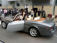 ロールス・ロイスのコンバーチブル「ファントム・ドロップヘッドクーペ」公開の画像