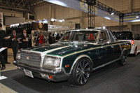 初代「トヨタ・センチュリー」をピックアップトラックにしてしまった「NATS」（日本自動車大学校）の「NATS STAN」。