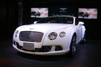 新型「ベントレー・コンチネンタルGT」
