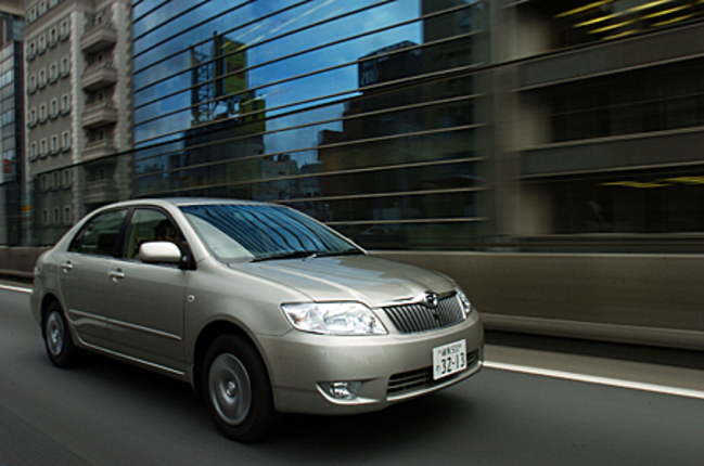 【スペック】全長×全幅×全高＝4410×1695×1470mm/ホイールベース＝2600mm/車重＝1130kg/駆動方式＝FF/1.8リッター直4 DOHC16バルブ(132ps/6000rpm、17.3kgm/4200rpm)/価格＝191万1000円(テスト車＝230万1600円) 