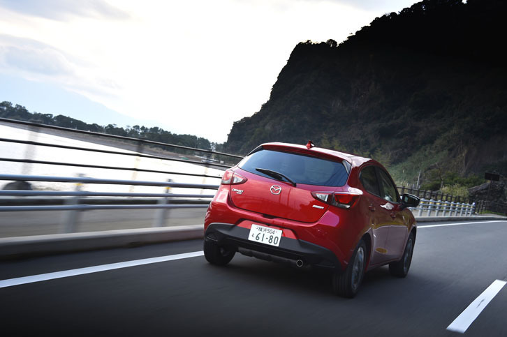 マツダ・デミオXDツーリング Lパッケージ