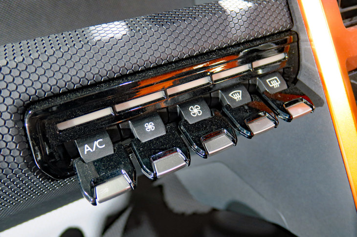 ダイハツWakuWaku