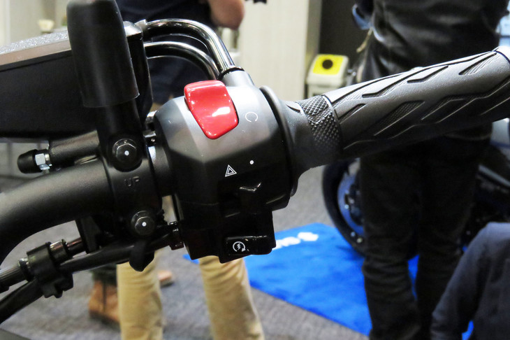 スズキ・カタナ