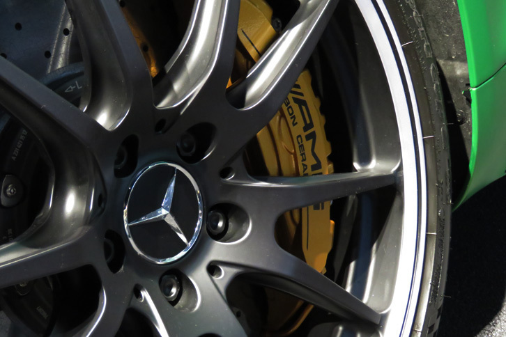 メルセデスAMG GT R（ブレーキ）