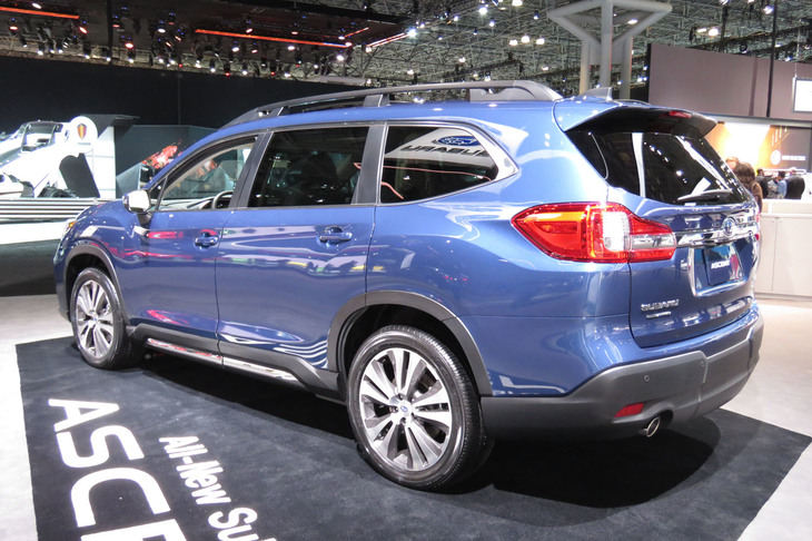 スバル・アセント（エクステリア）