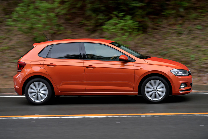 フォルクスワーゲン・ポロTSIハイライン
	ボディーサイズ：全長×全幅×全高＝4060×1750×1450mm／ホイールベース：2550mm／車重：1160kg／駆動方式：FF／エンジン：1リッター直3 DOHC 12バルブ ターボ／トランスミッション：7段AT／最高出力：95ps（70kW）/5000-5500rpm／最大トルク：175Nm（17.9kgm）/2000-3500rpm／タイヤ：（前）195/55R16／（後）195/55R16（コンチネンタル・コンチプレミアムコンタクト5）／価格：265万円