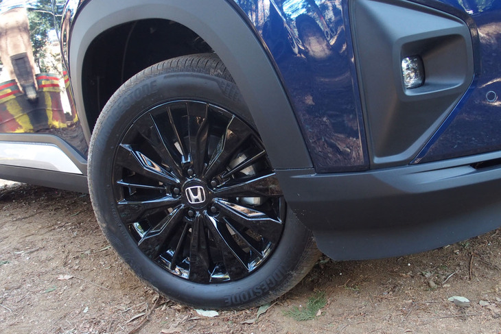 ホンダWR-V Z＋ブラックスタイル（ホイール）