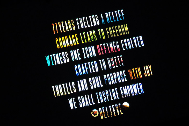 ステージでは、いよいよ発表会がスタート。