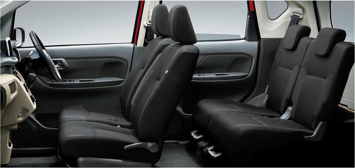 「ムーヴX“リミテッドSA III”」のシート。