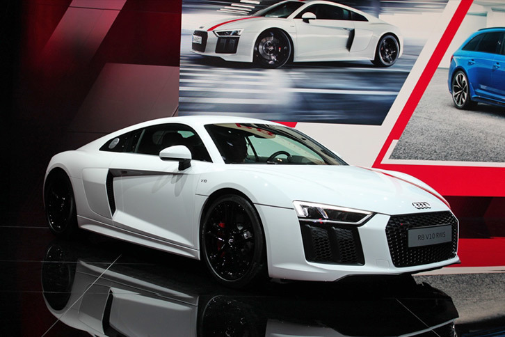 アウディR8 V10 RWS（エクステリア）