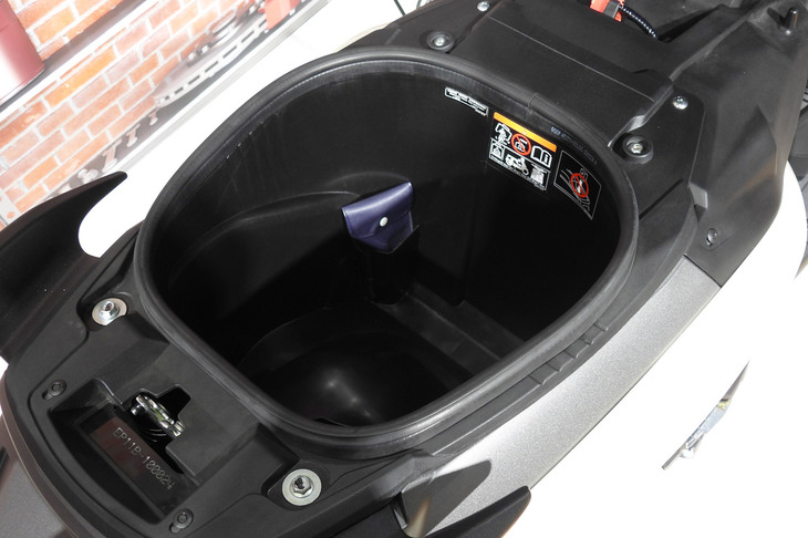 スズキeアドレス