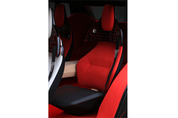 日産クロスモーション（インテリア）